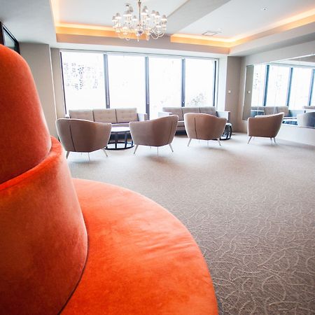 M Hotel Куттян Экстерьер фото